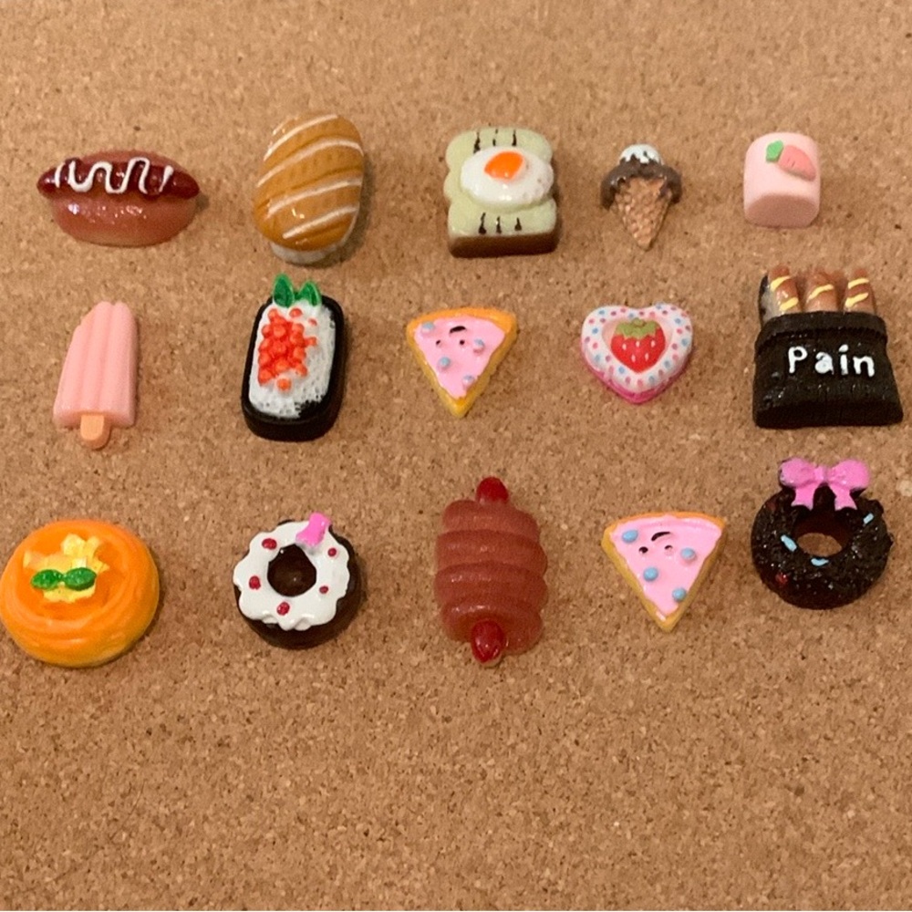 Tiny Plastic Dollhouse Play Food 35 Piece Lot-Donut,Hot Dog,Cake,Peanut,Eggs Etc - Picture 2 of 5